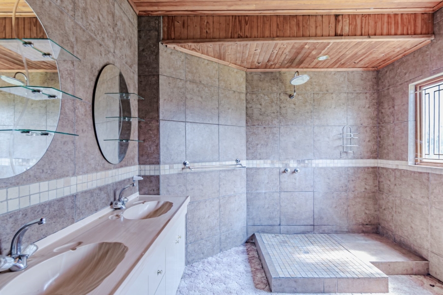 Commercial Property for Sale in Waagfontein North West